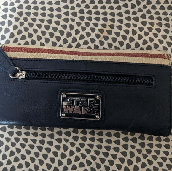 Star Wars Wallet - Picture 2 of 5